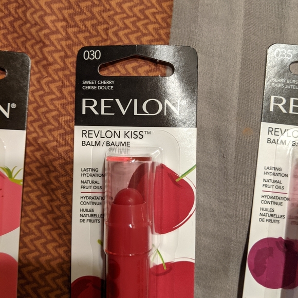 Revlon lip balms - Picture 2 of 4